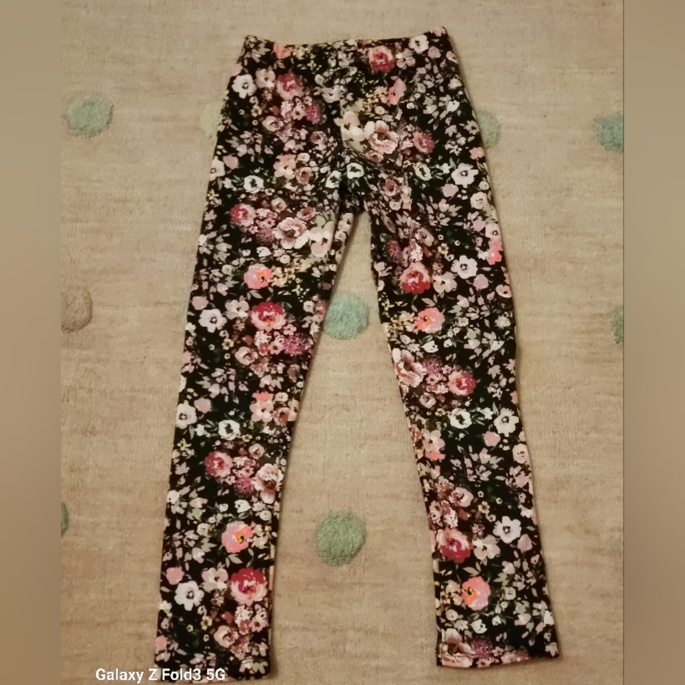 ♥️NWOT♥️ MIA BELLE GIRLS LEGGINGS